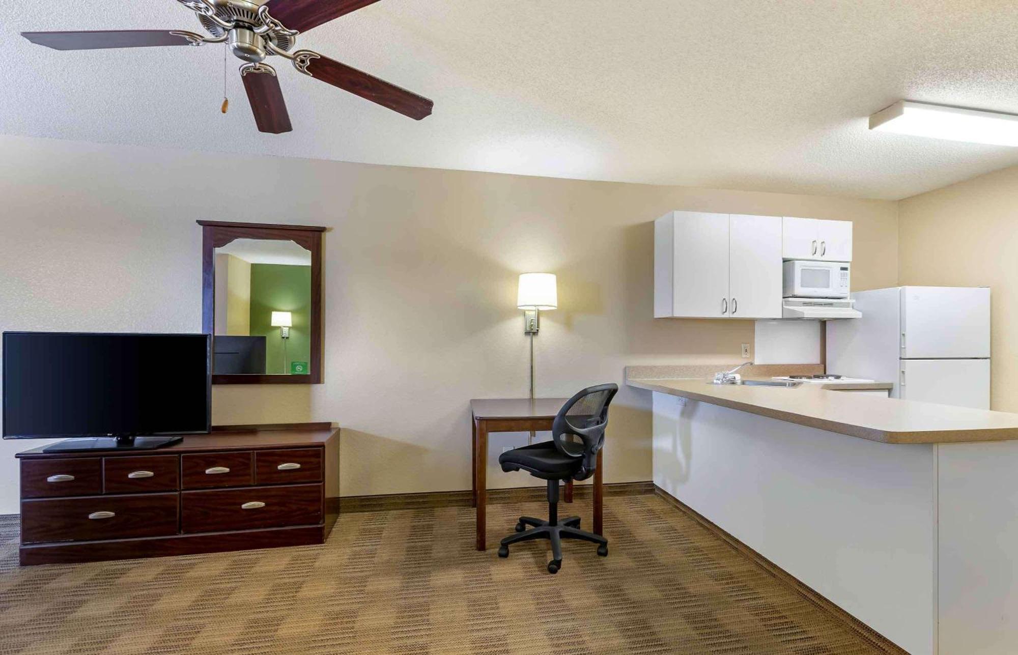 Extended Stay America Select Suites - Des Moines - Urbandale Clive Buitenkant foto